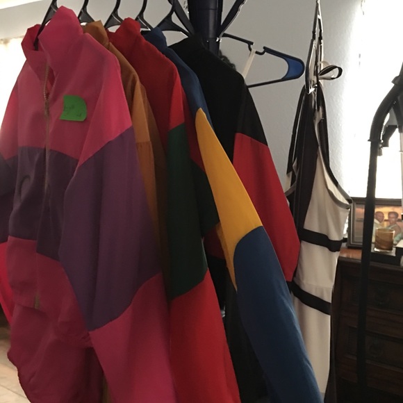 Clothes - Picture 6 of 6